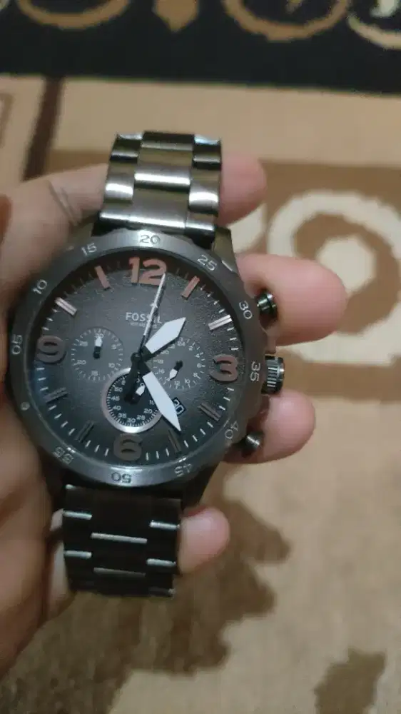 Jam tanggan Fossil