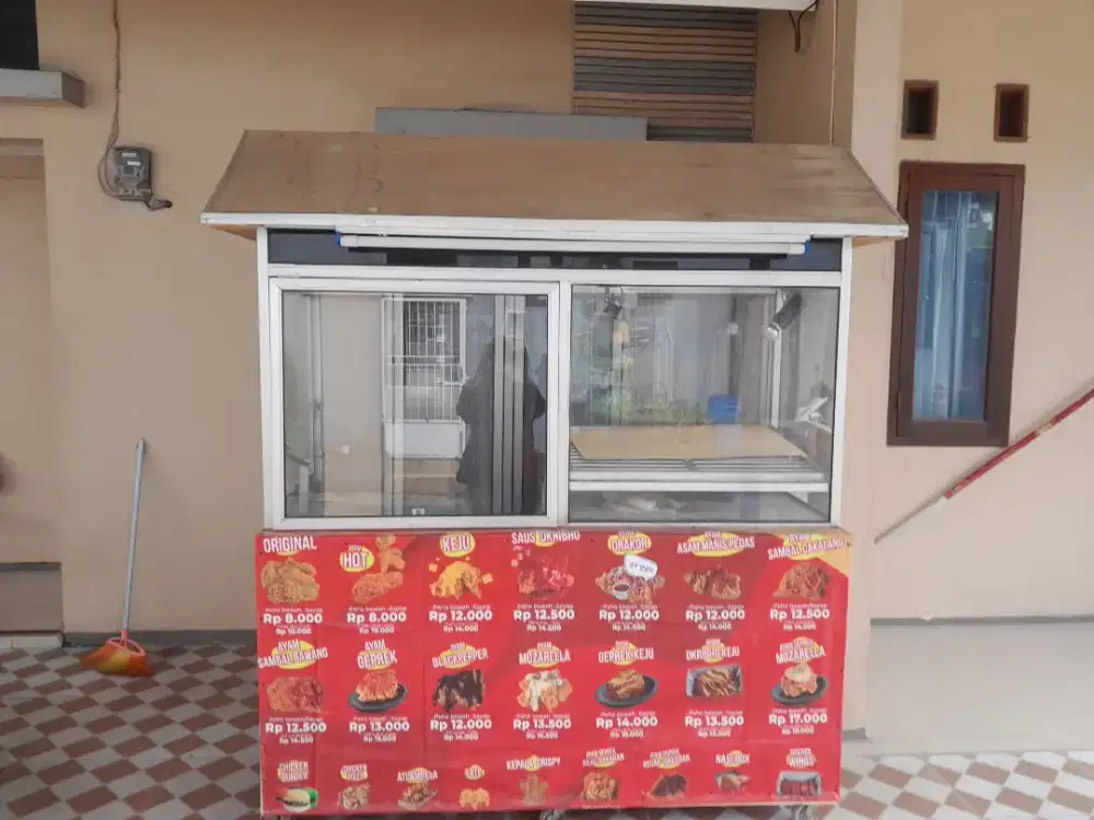 Gerobak jualan ukuran hampir 2m
