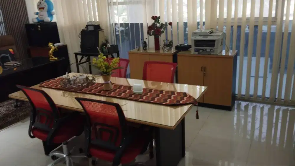 kantor/Soho lux di kompleks apartemen majestic point gading serpong