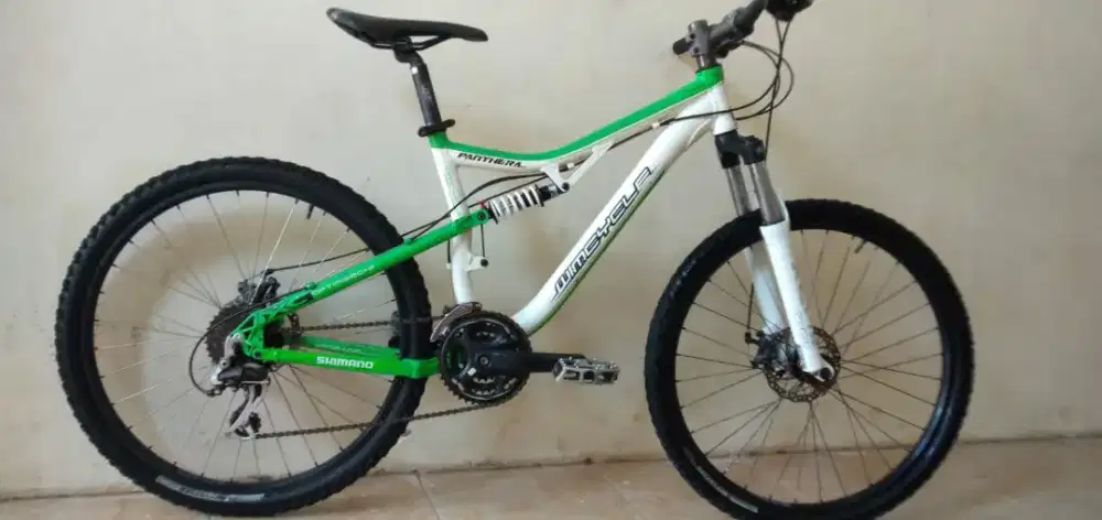 Dijual cepat murah sepada gunung Wimcycle panthera x2 fram Aoly mulus