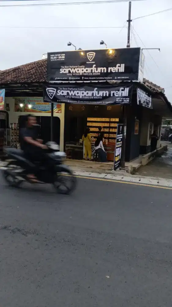 Loker jaga toko ubi dan parfum