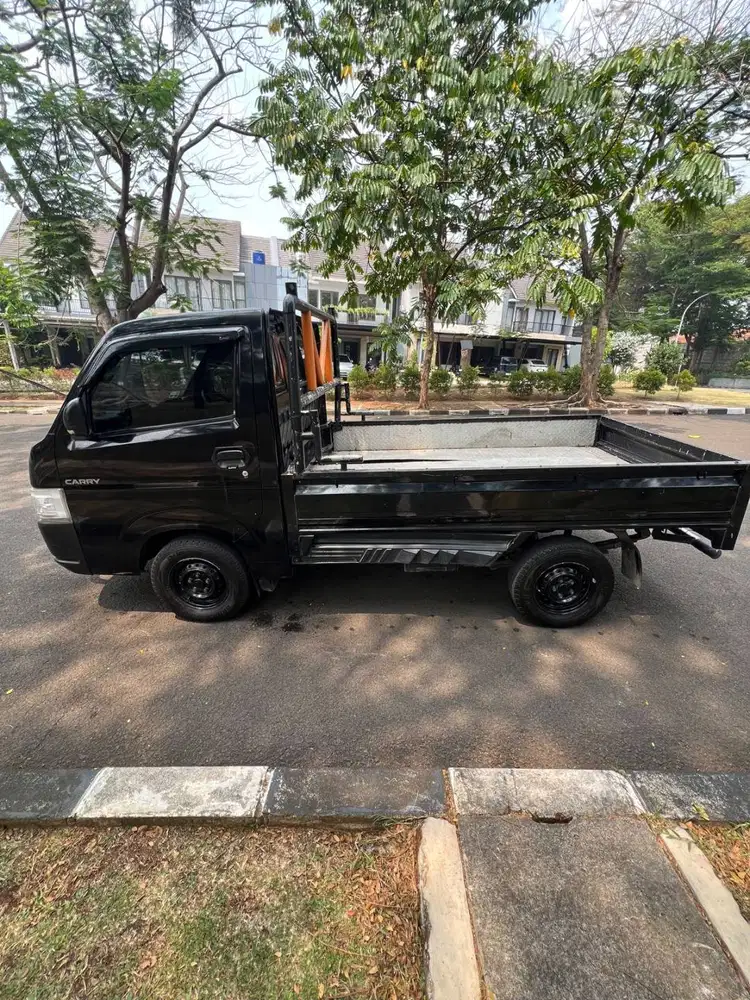 New Carry Hitam (Tayo) Manual 2020 Standard