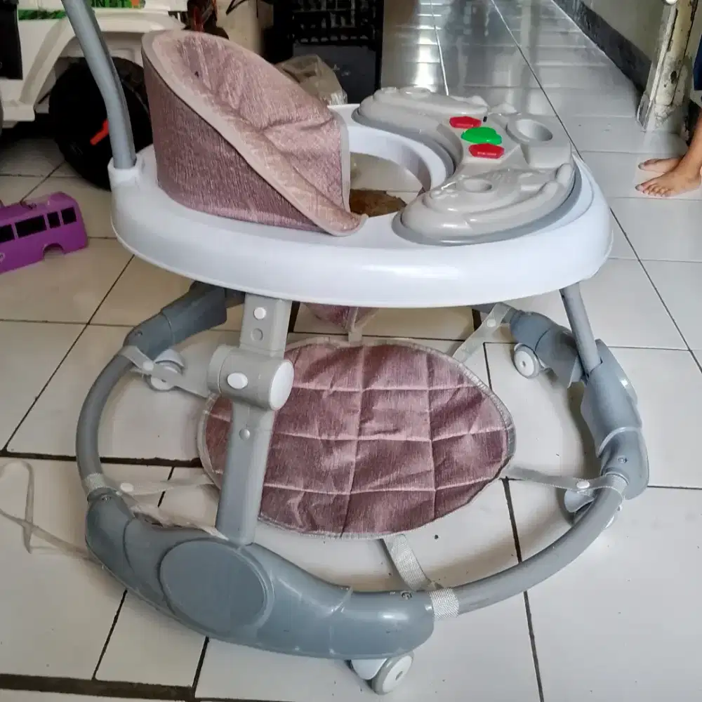 Baby worker space baby