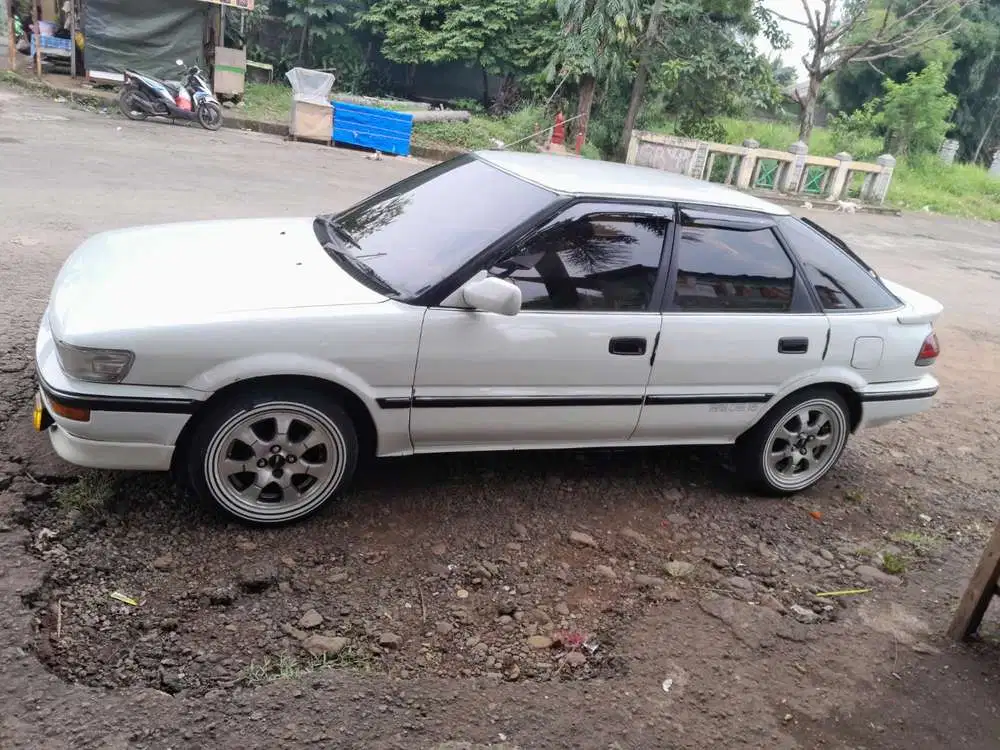 Toyota Corolla 1988 Bensin