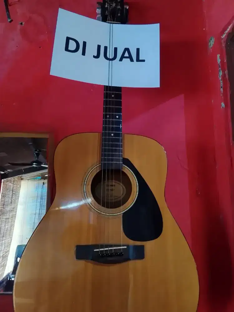 Gitar akustik Yamaha original