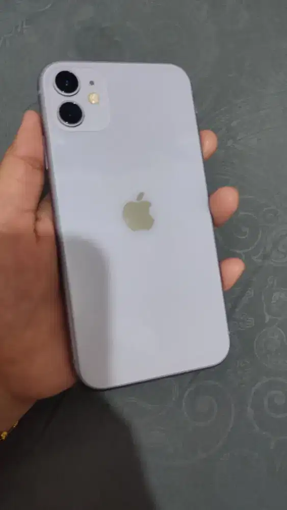 DIJUAL CEPAT IPHONE 11 64GB