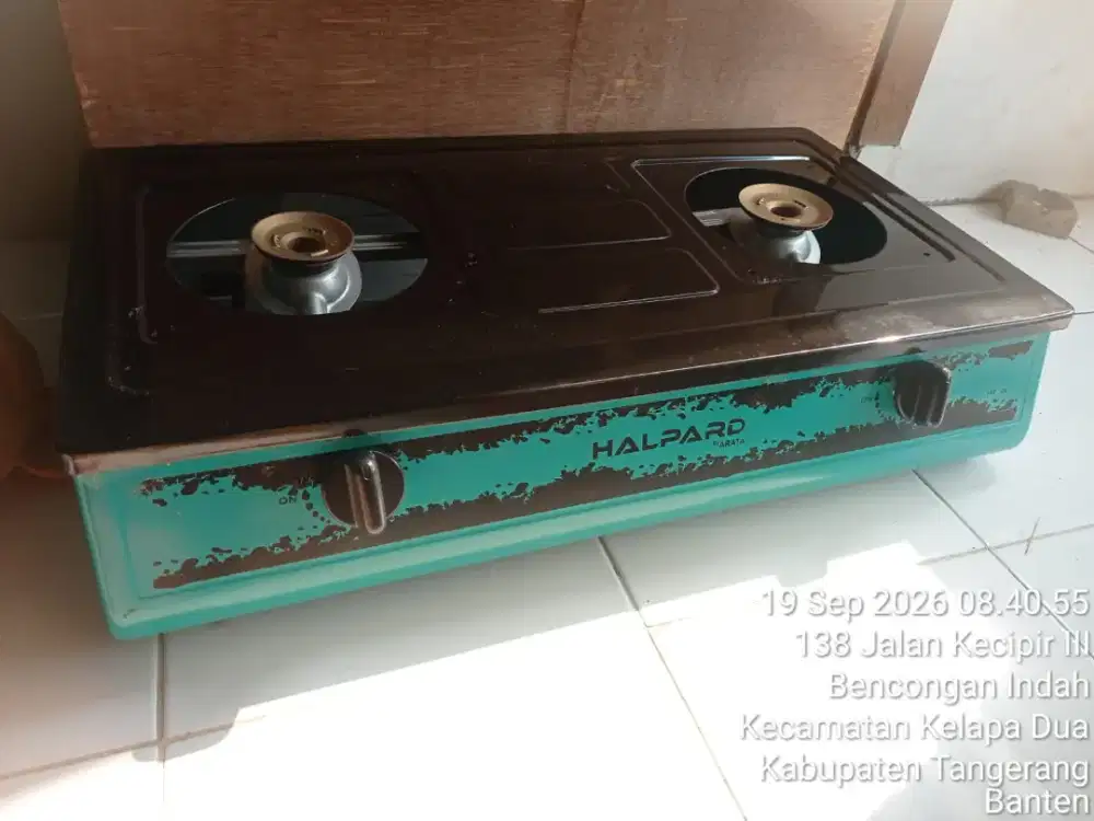 Kompor gas 2 tungku masih baru
