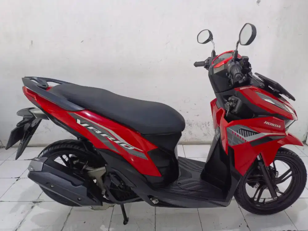 vario 125 merah thn 2022
