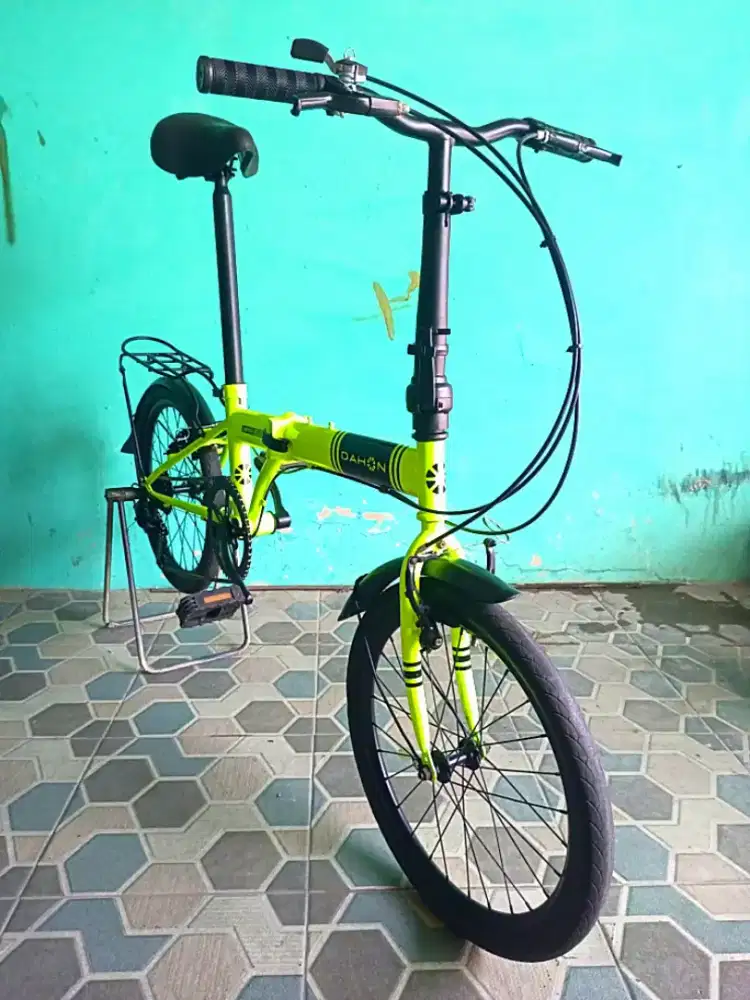 Sepeda lipat 20 inch