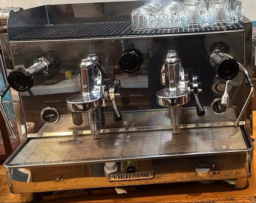 Mesin Espresso VBM, Italy