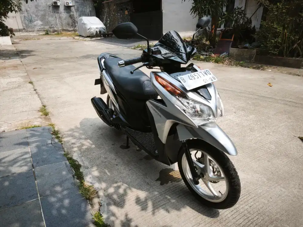 Honda Vario 125 CBS KZR Tahun 2013