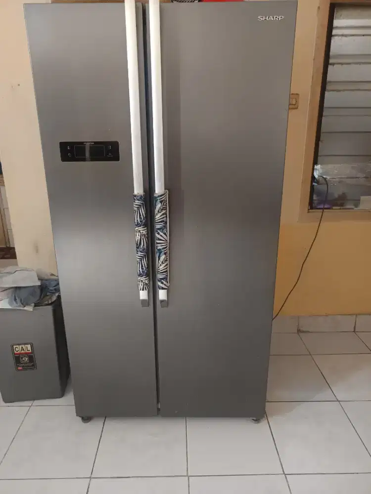 Kulkas Sharp 2 Pintu kode  SJ-IS60M-SL
