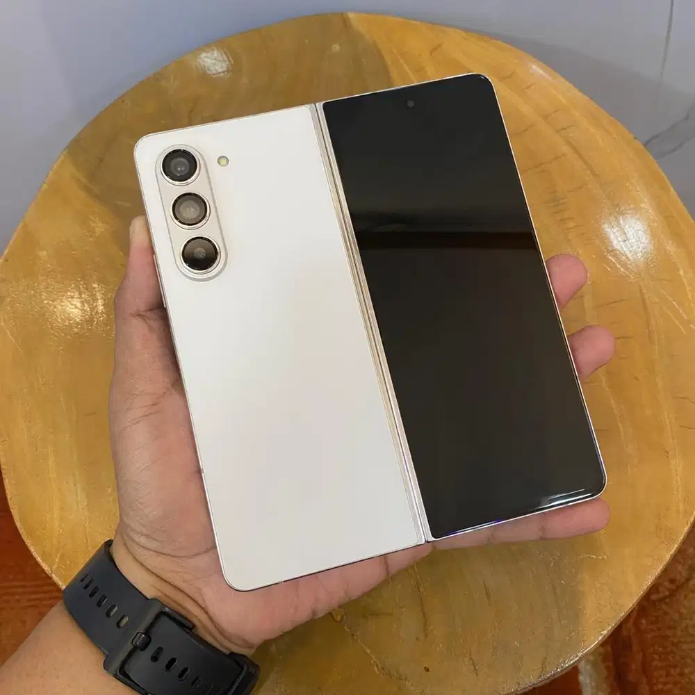 Samsung Z Fold5 5G 12/512Gb SEIN