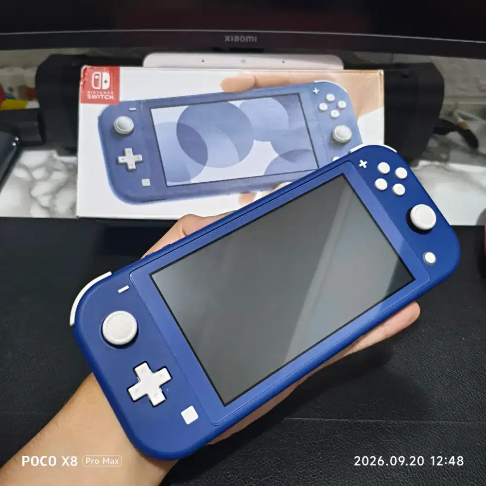 Nintendo Switch Lite Fullset Mulus Normal Mesin 2023 - Blue