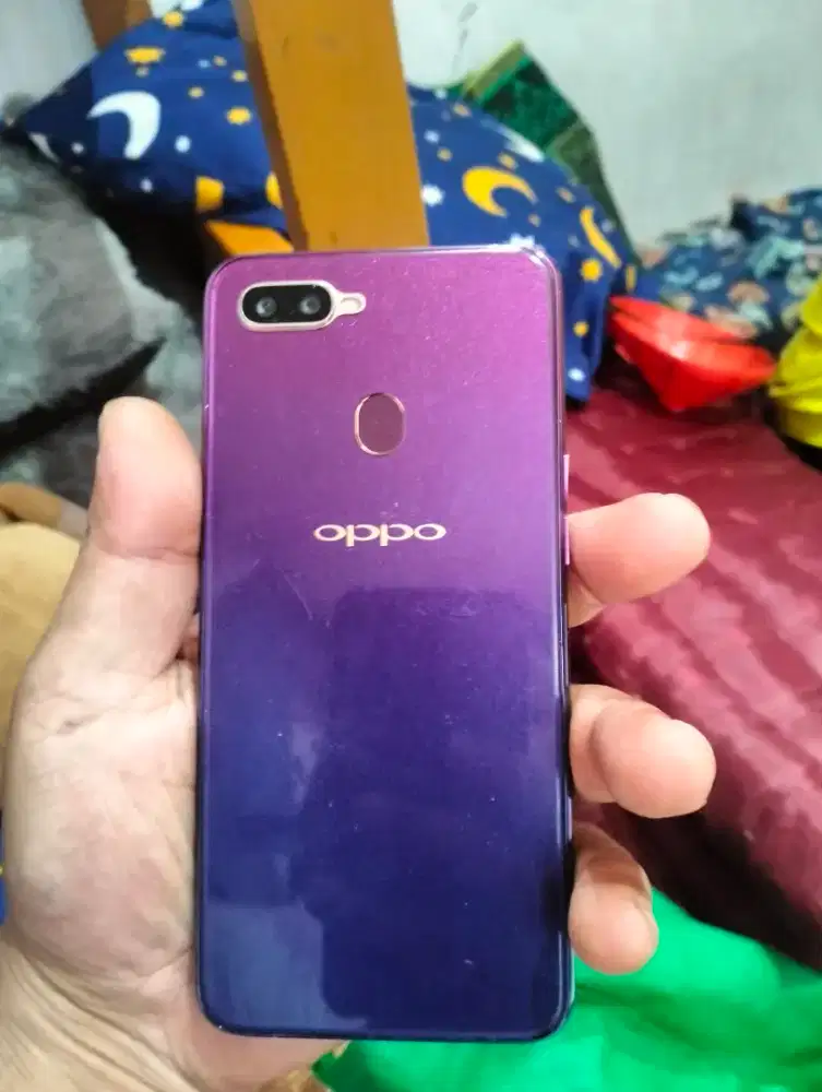Oppo f9 batangan 4 - 64gb