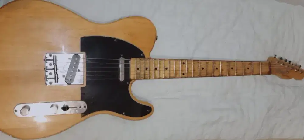 Jual Gitar Listrik second Merek Tokai