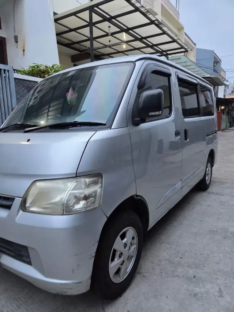 Daihatsu Granmax 2017 Silver 1.3 Service Record Pemakai pribadi