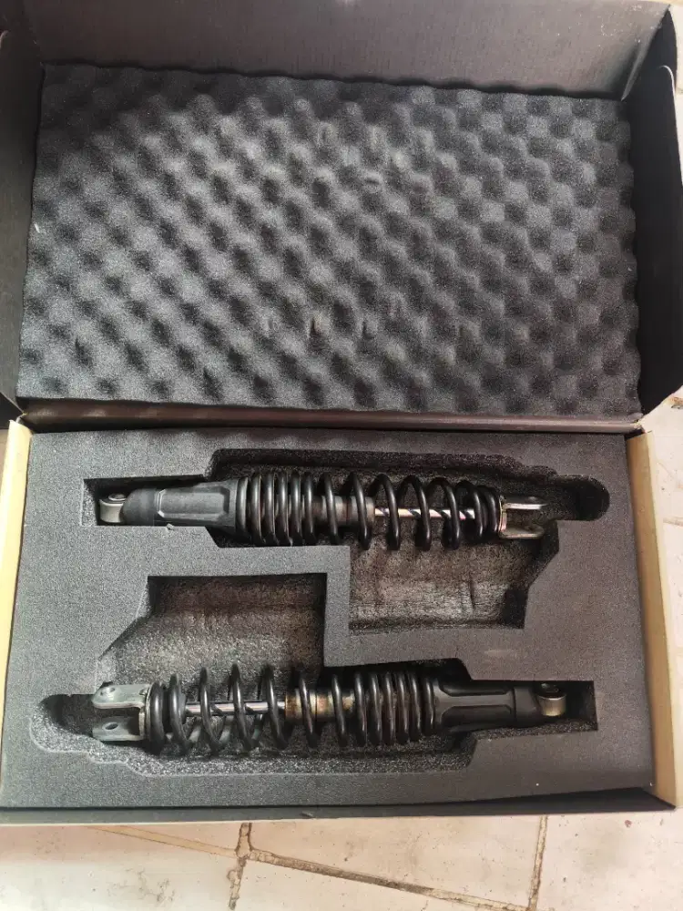 SHOK BLAKANG AEROX ORIGINAL
