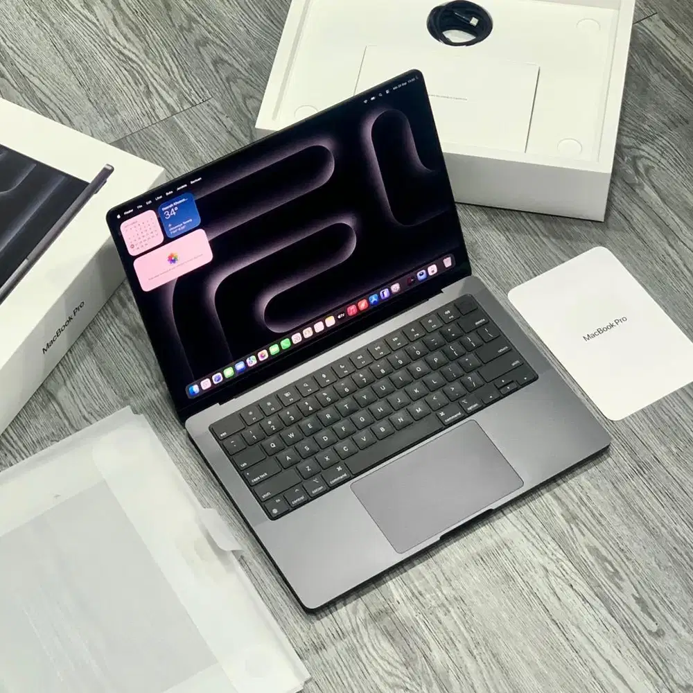 MACBOOK PRO M4 MAX 36GB/1TB GARANSI ON 2028