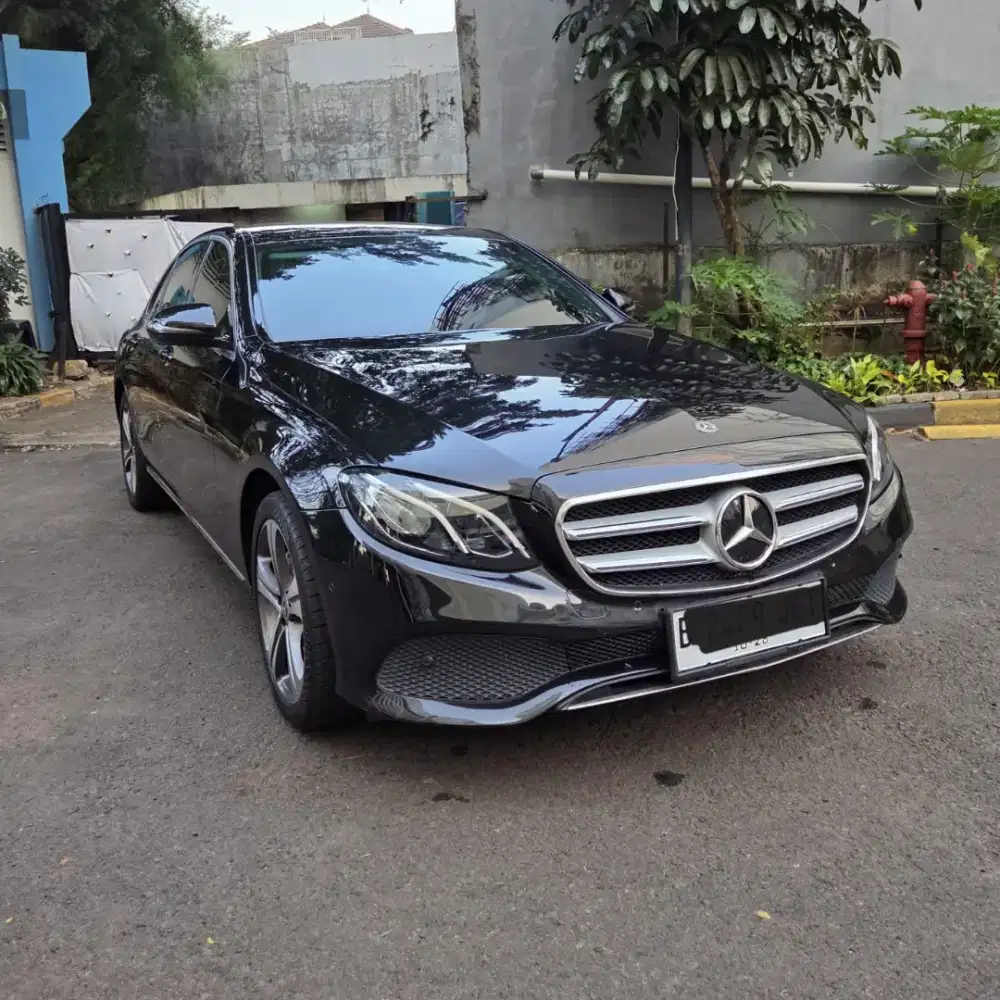 ( HARGA CASH ) Mercedes Benz E200 2018