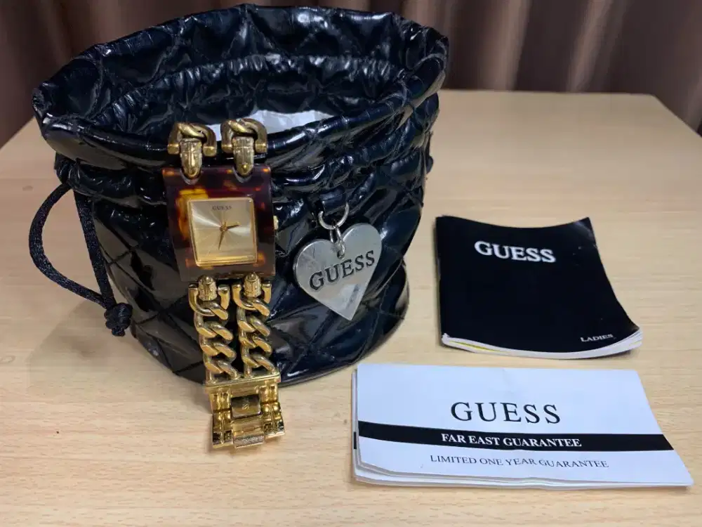 GUESS Original Watch – Preloved Harga Bersahabat
