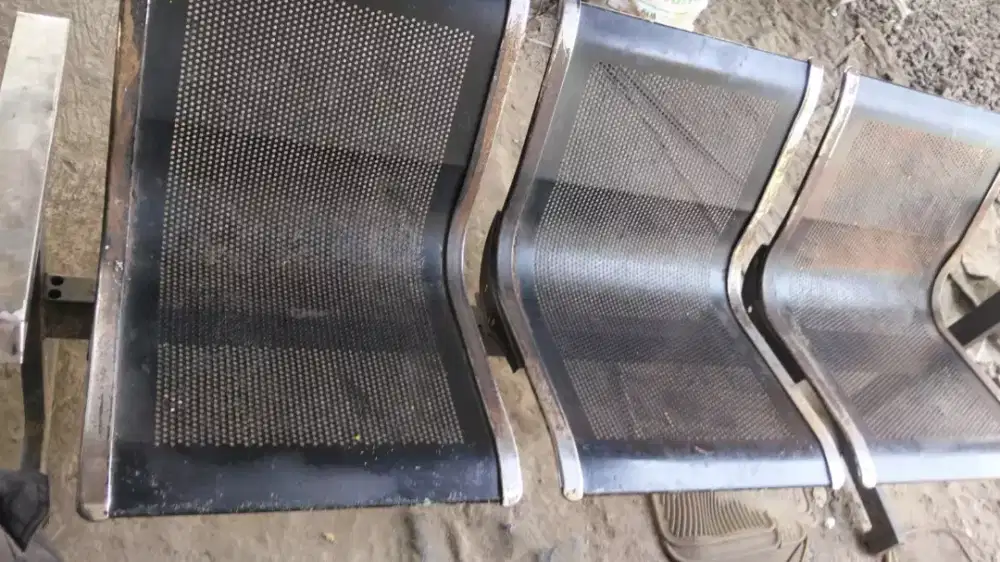 Jual Kursi Tunggu Kondisi baik