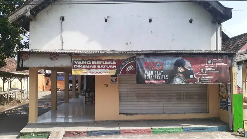 DIsewakan Murah Rumah Di Jalan Utama