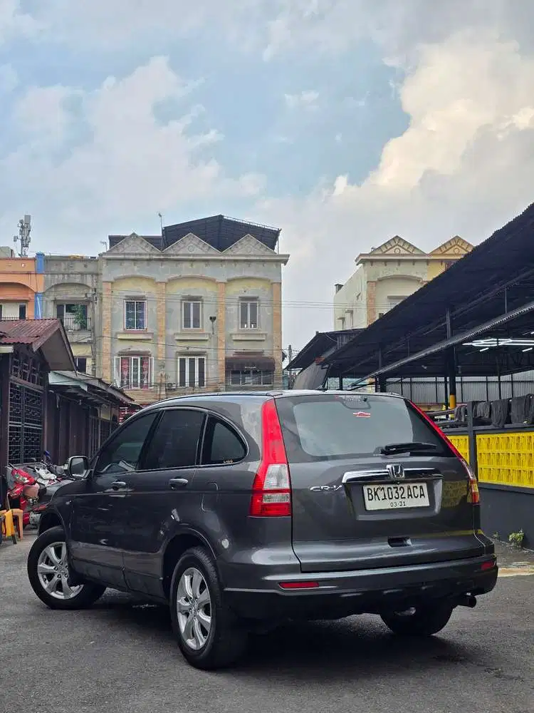 Honda CR-V 2011 Bensin