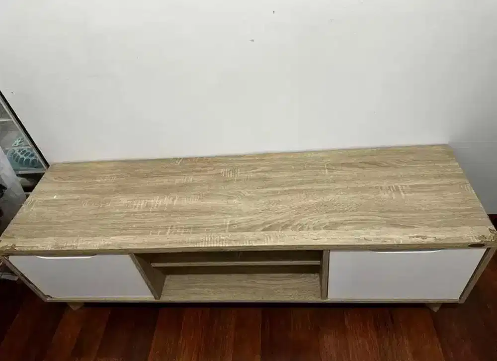 Meja TV Informa