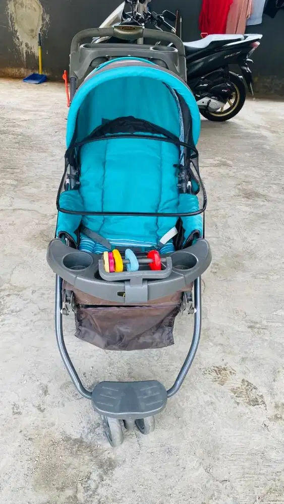 Stroller pliko warna hijau good kondisi