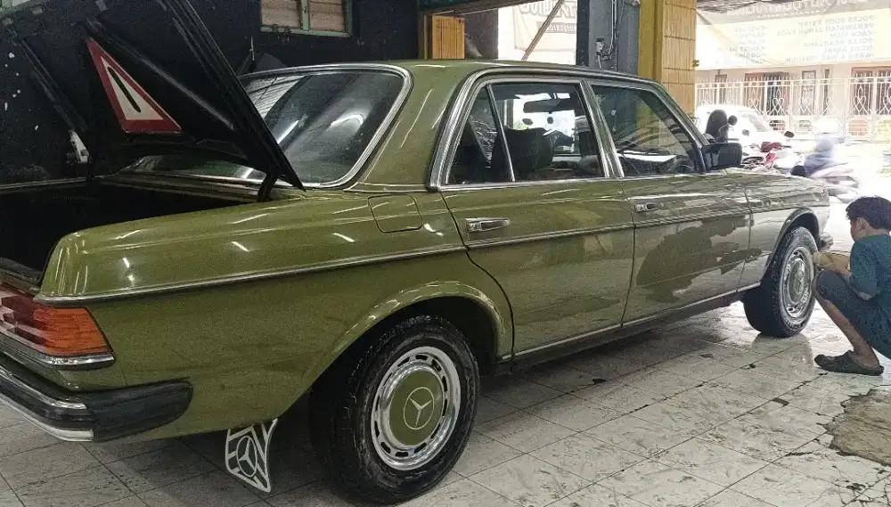 Mercedes Benz Mercy Tiger 200 Th 80 sangat Terawat