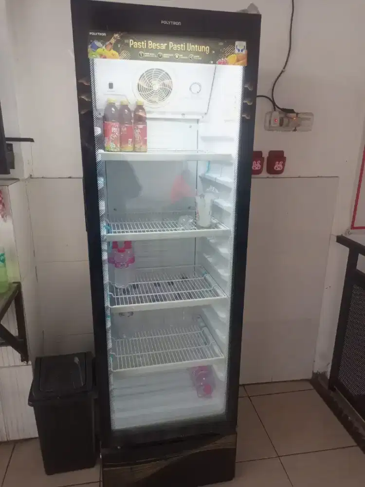 Polytron Showcase 261 liter