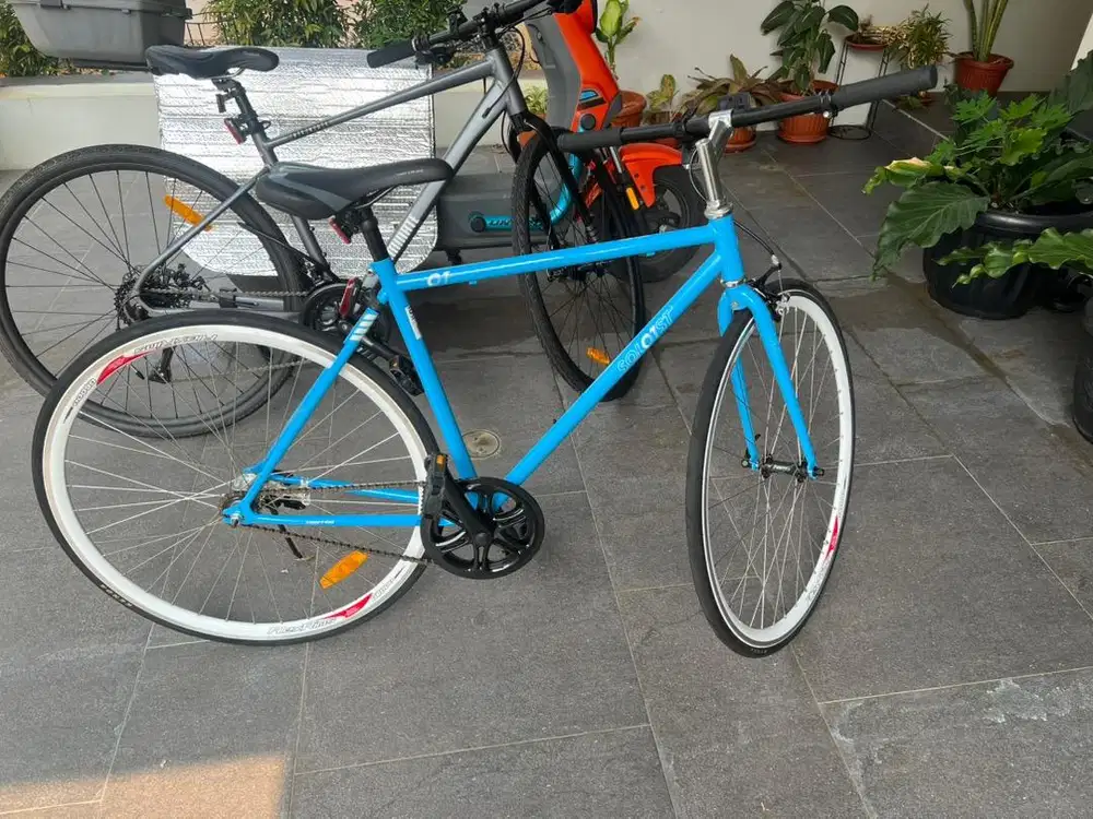 United bike sepeda fixie soloist 01
