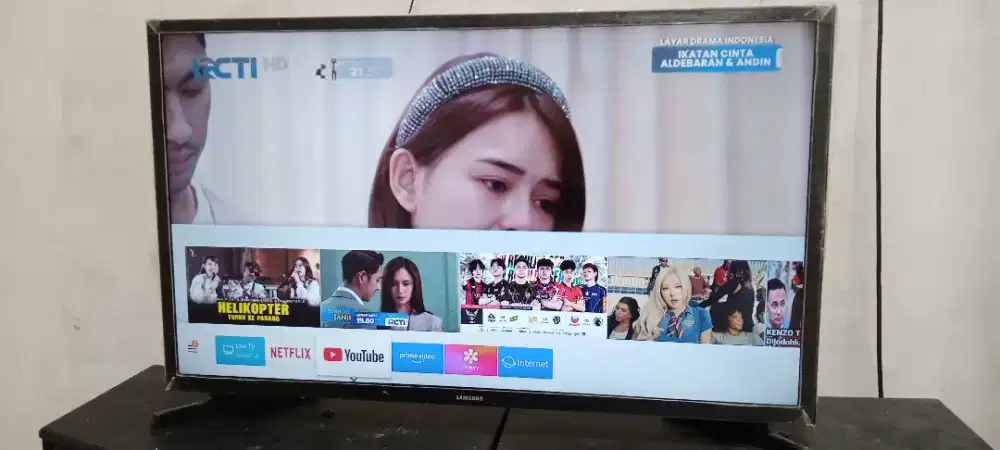 Smart Samsung 32in Digital