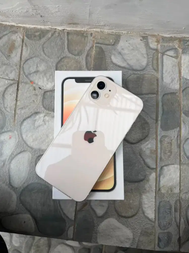 IPHONE 12 /64 all operator