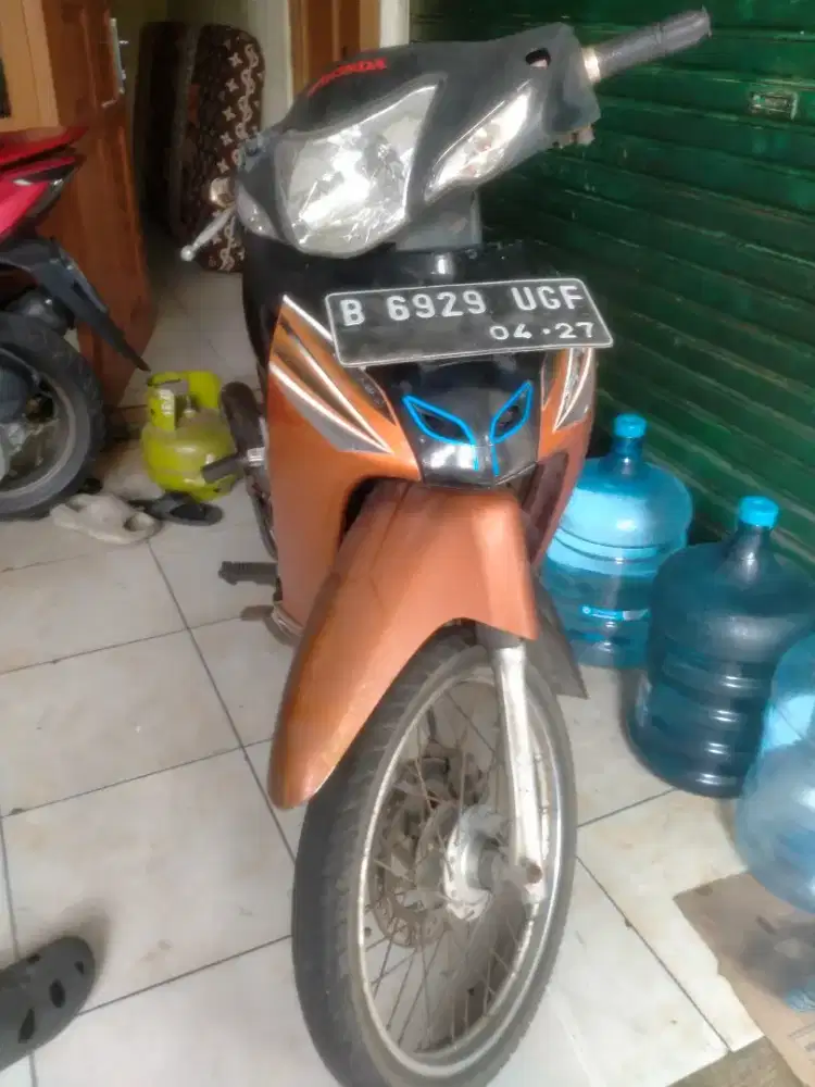 Hoda Supra fit tahun 2007