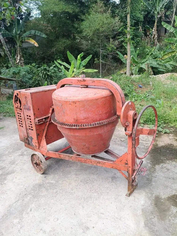 Jual Mesin Molen Beton Stahleisen 500LIter Mulus Siap Kerja