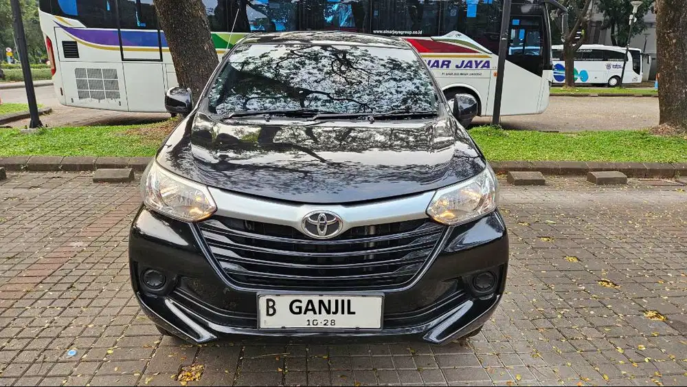 toyota avanza (2018) 1.3 New E AT