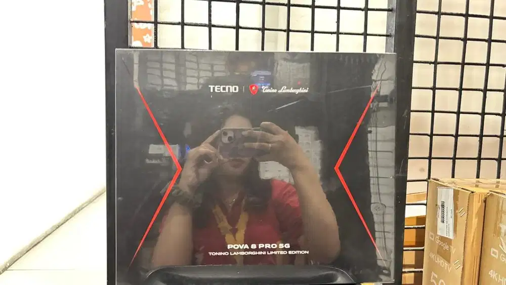 TECNO POVA 8 PRO 5G LAMBORGINI 8/256GB GARANSI RESMI