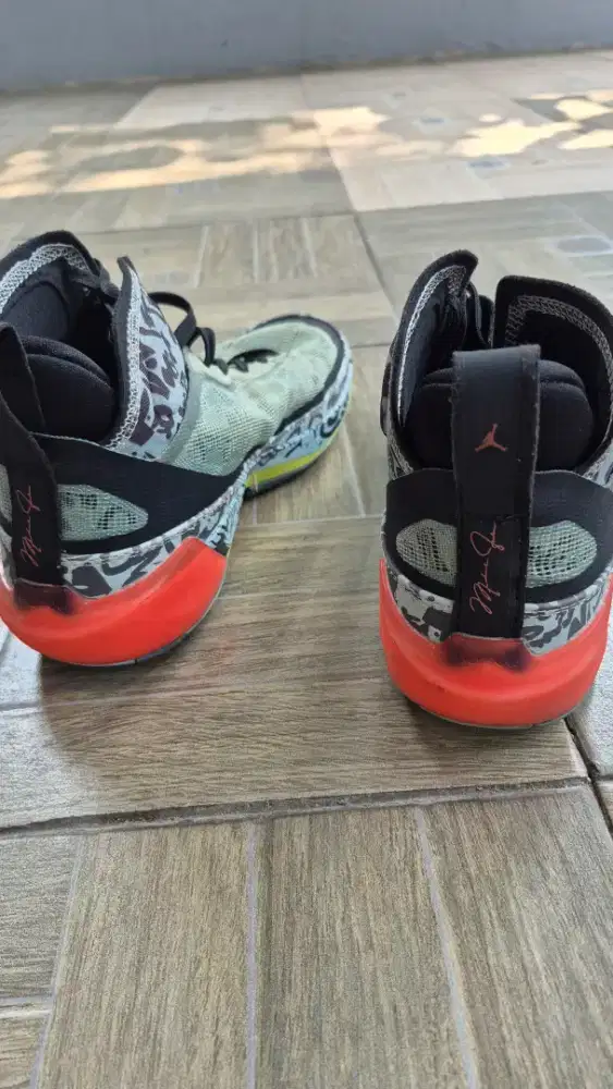 Sepatu Basket Jordan