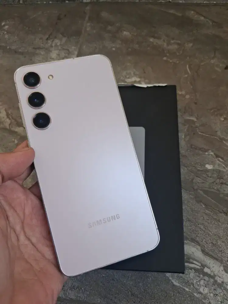 Samsung s23 plus internal 512Gb byk di cari