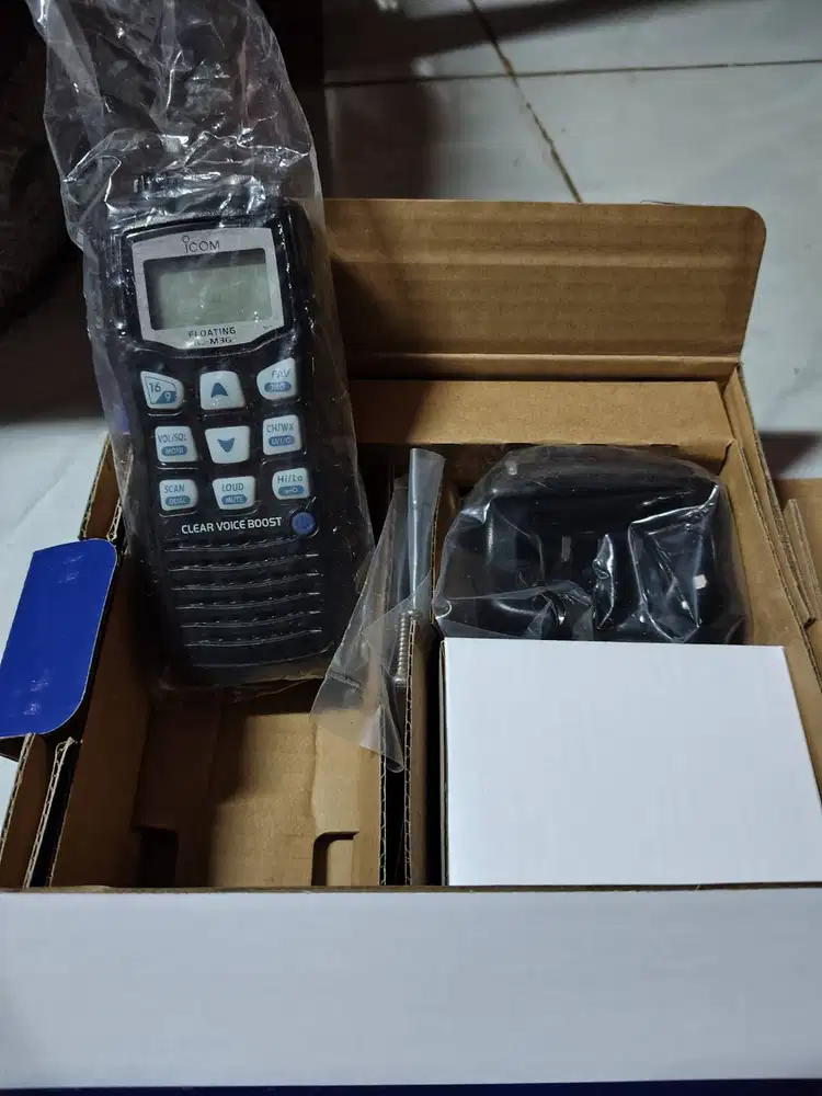 Dijual HT ICOM IC-M36 kondisi baru seperti gambar,