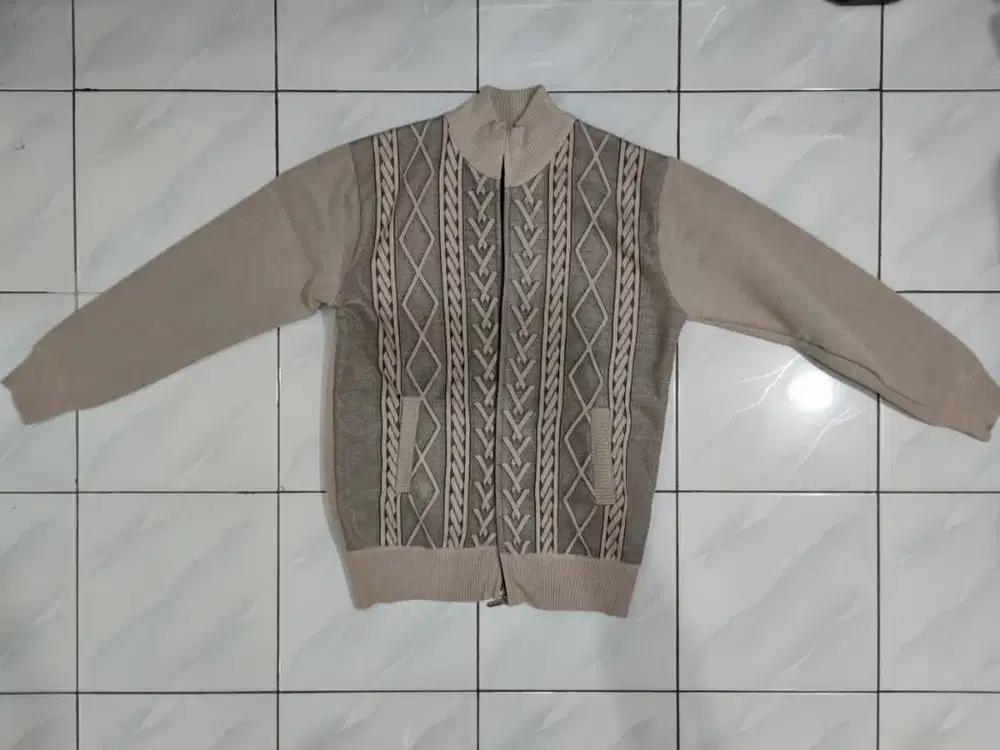 Preloved Jaket Hangat Coklat Muda ukuran 3XL