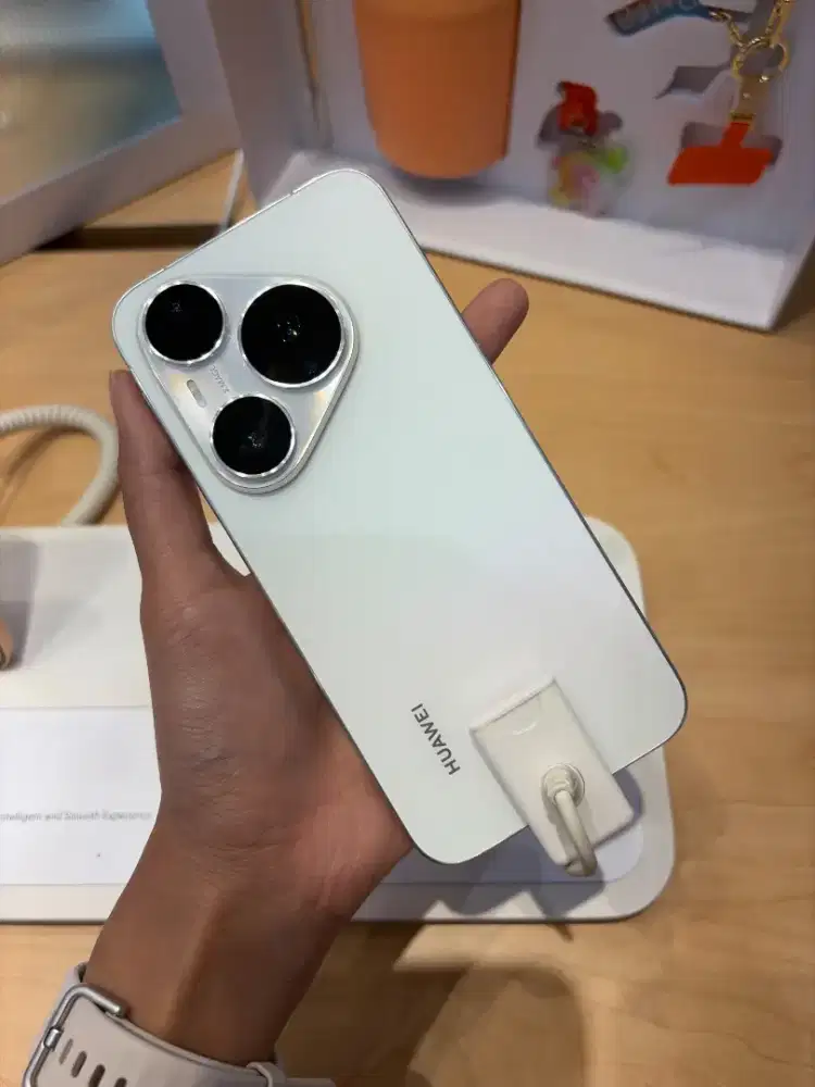 HUAWEI Pura 90s Pro (BUY 256 GET 512) FREE WATCH FIT 4