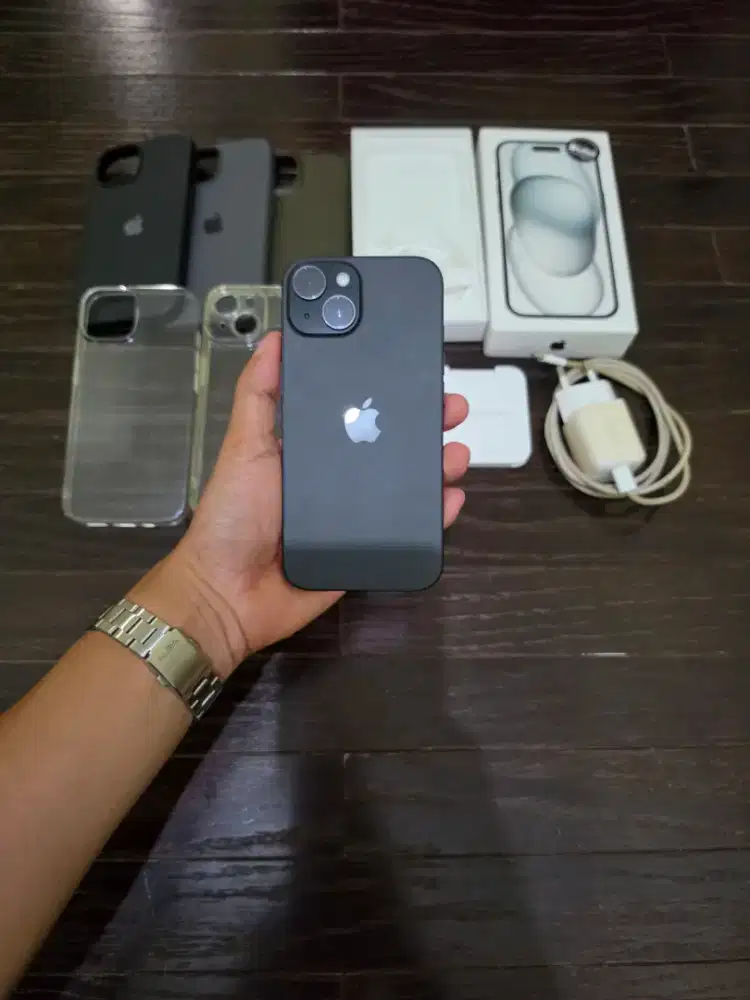Iphone 15 128gb garansi resmi full original