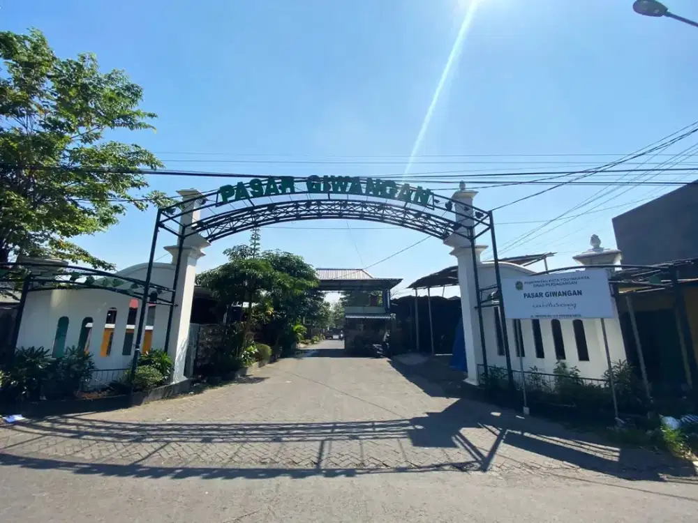 Tanah Jogja Kota Pinggir Jalan Besar Strategis 100 Meter dari Ringroad