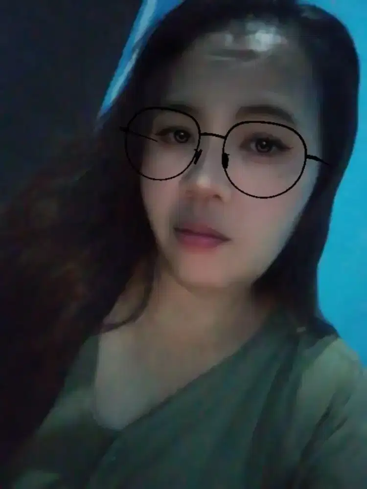 Cari pekerjaan apa aja.. Karoke juga gpp