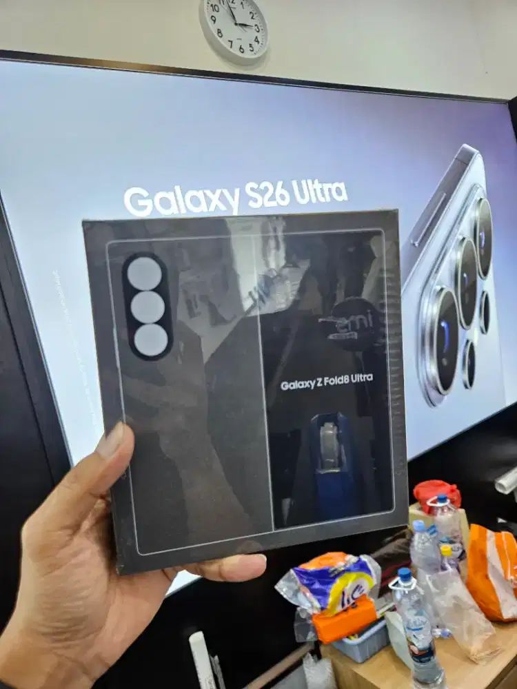 Samsung FOLD 8 Ultra 256 barang baru Segel BNIB new SEIN