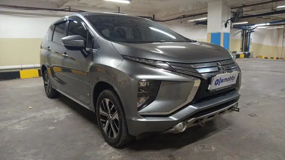 DP MURAH Mitsubishi Xpander 1.5 Sport Bensin-AT 2019 Abu CCZEB