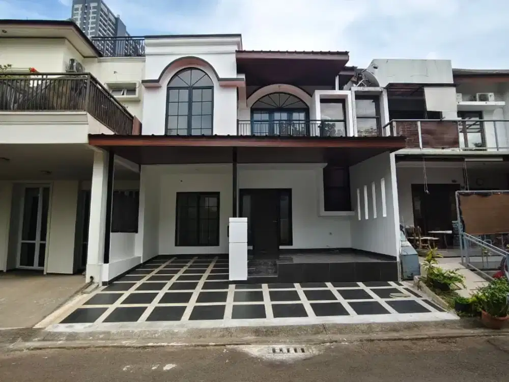 Dijual Rumah di Cluster Sektor 9 Bintaro Jaya Tangsel Dengan Bangunan 2 Lantai Lokasi Strategis GB-11418